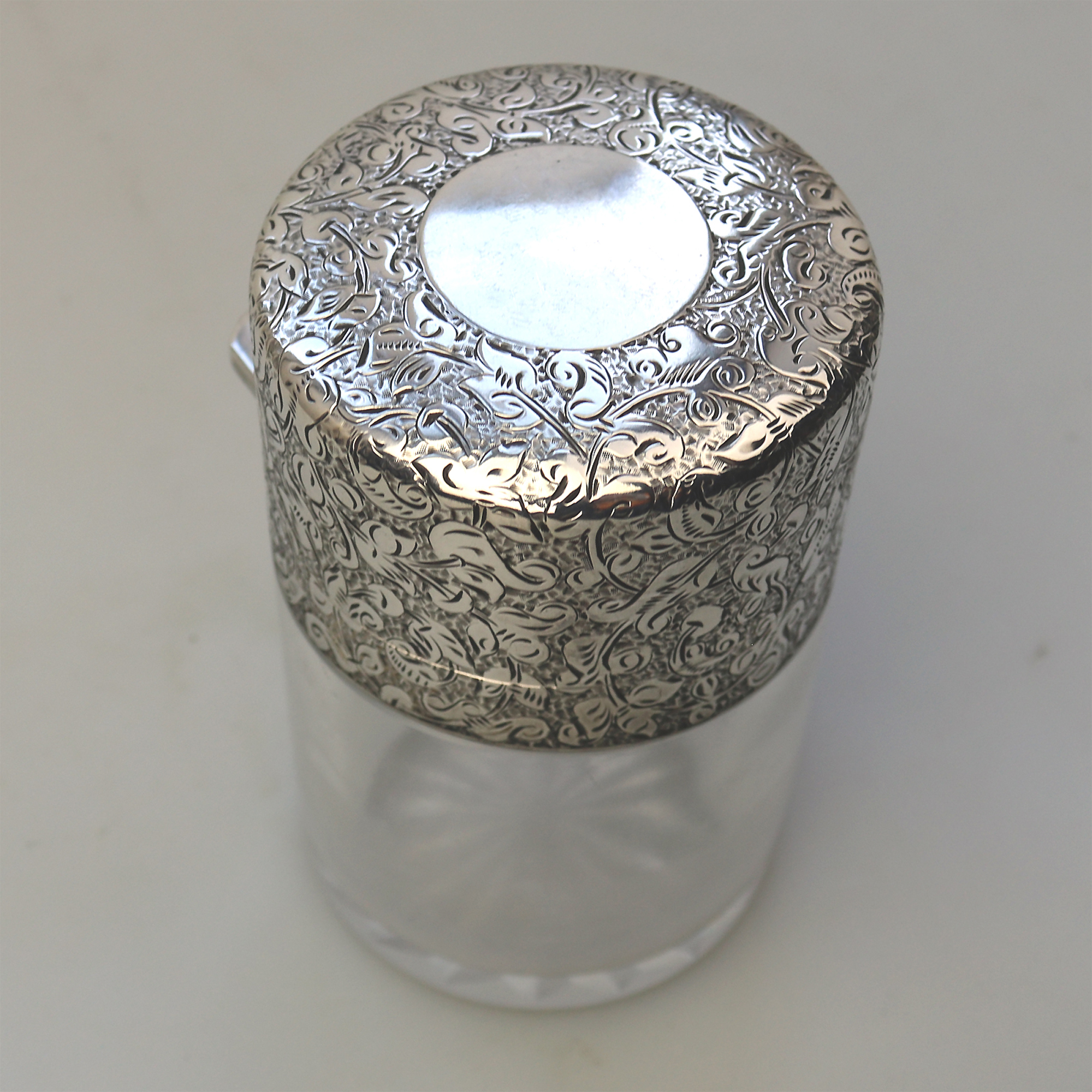 A substantial antique Victorian Sampson Mordan solid silver Scent Bottle C.1899