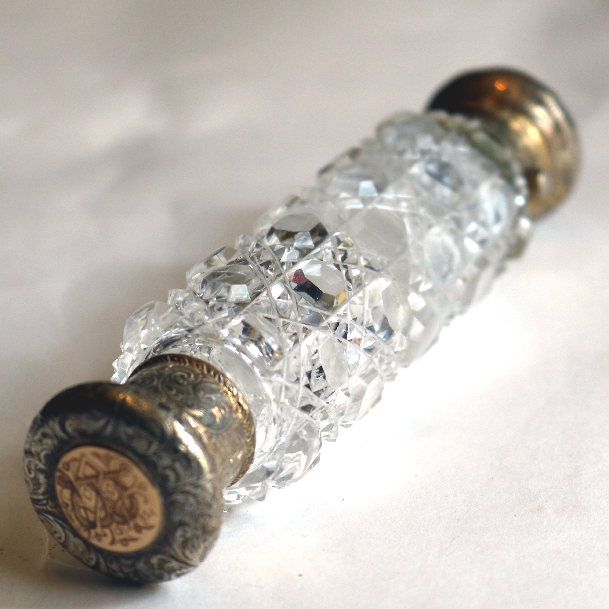 A fine Victorian double ended silver & gold cut glass Scent Perfume Bottle C.19thC