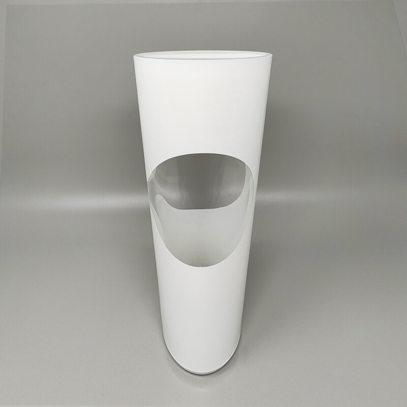 1970s Astonishing White Space Age vase by Linea Glass. Made in Italy