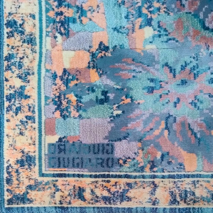 1990s Gorgeous Rug by Giorgetto Giugiaro for Paracchi. Pure wool. Made in Italy