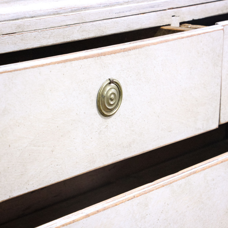 Painted Gustavian Style Linen Press Cupboard - Image 6