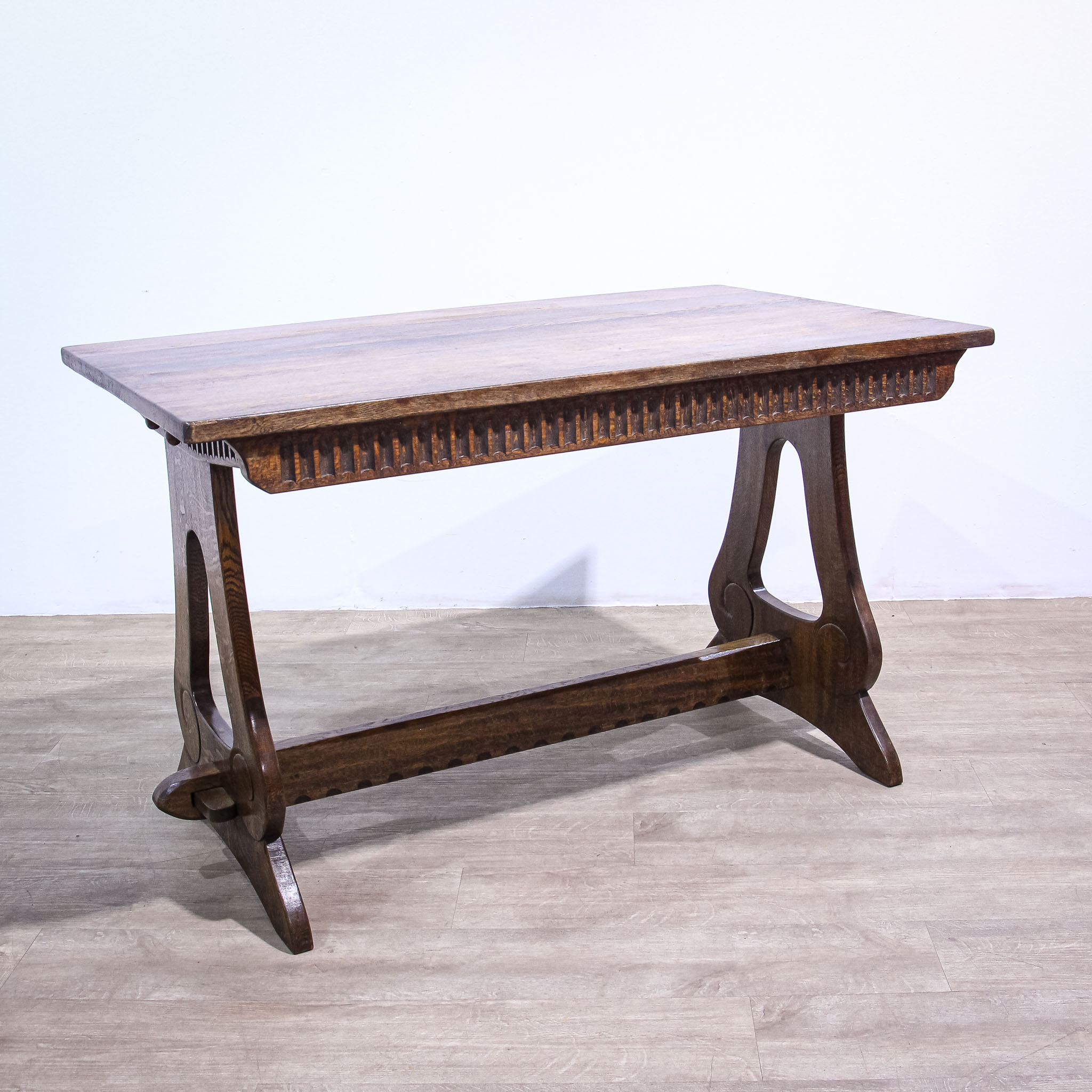 Oak Dining Suite with Table, 4 Chairs & Sideboard