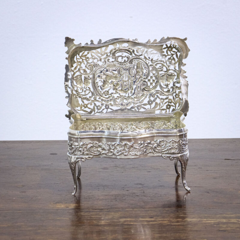 William Comyns Sterling Silver Edwardian Box
