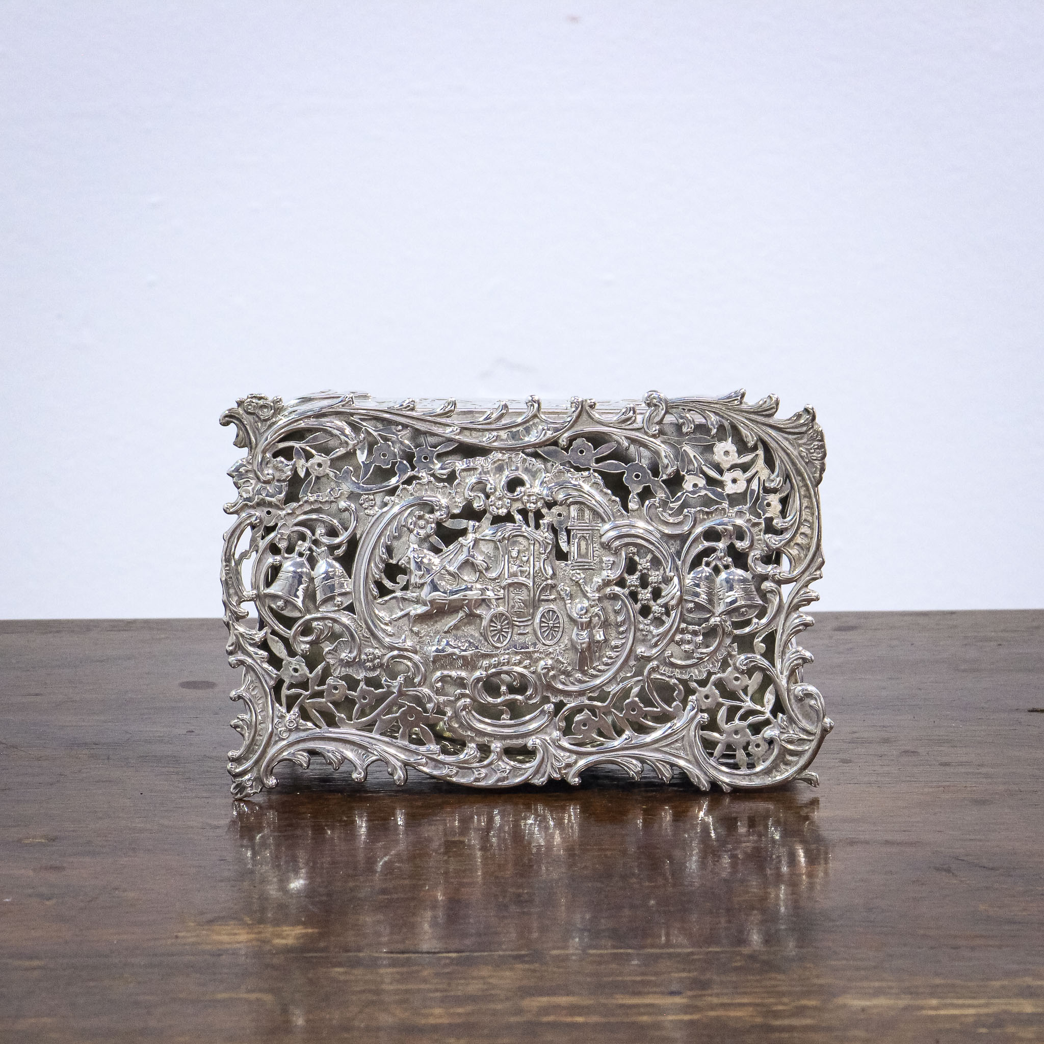 William Comyns Sterling Silver Edwardian Box