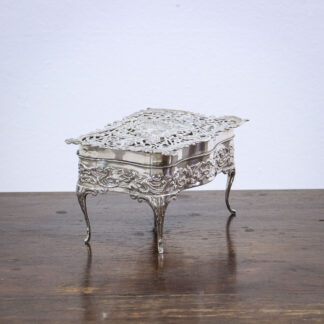 William Comyns Sterling Silver Edwardian Box