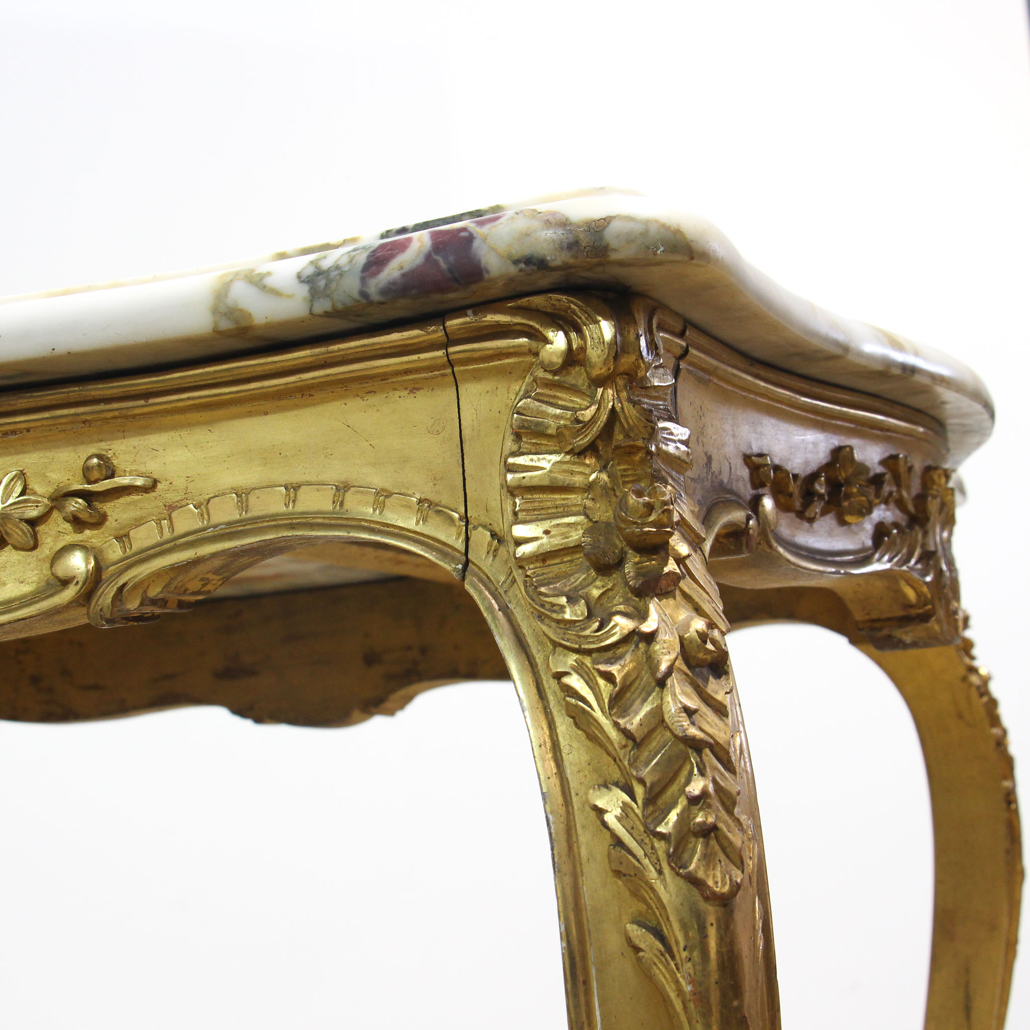 French Carved Gilt Wood Centre Table in Louis XVI Style