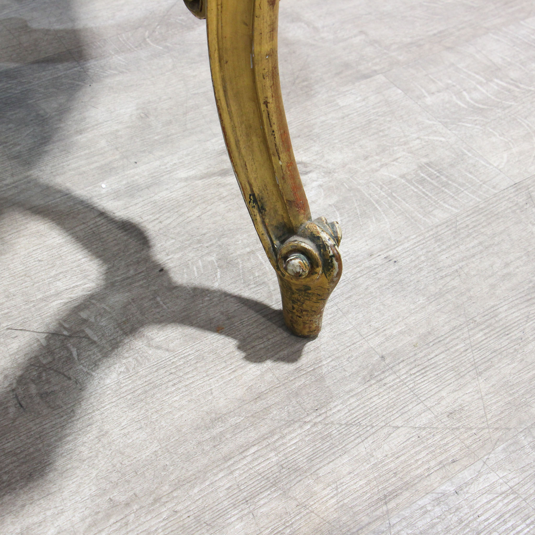 French Carved Gilt Wood Centre Table in Louis XVI Style