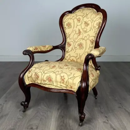 Antique 19th Century Armchair In Mahogany