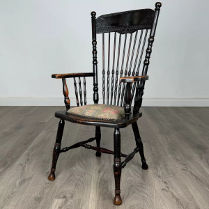 Antique 19th Century Ebonised Windsor Armchair In Oak