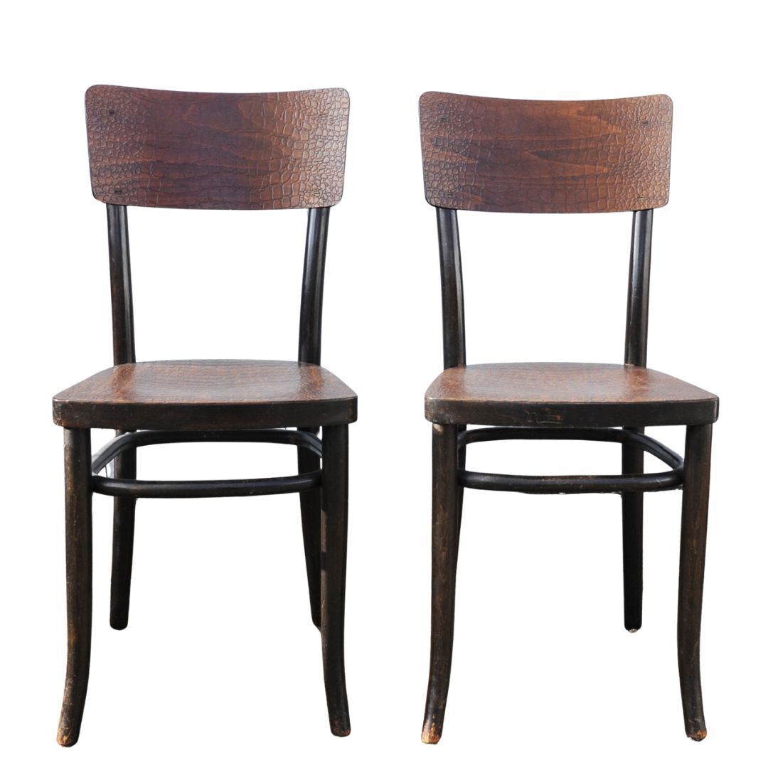 Antique Carved Wooden Crocodile Effect SideDining Chairs For Mundus, J. & J. Kohn, 1920s