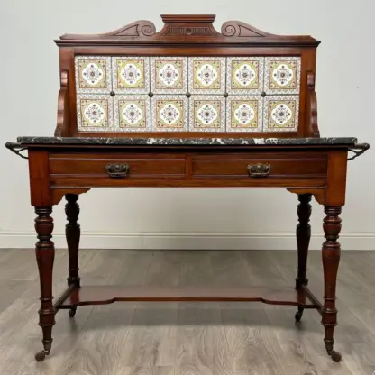Antique Late 19th Century Marble Top Washstand In Walnut