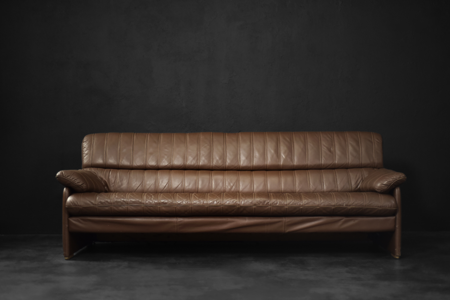 Vintage Brutalist Mid-Century German Modern Brown Leather 4-Seater Sofa, 1970s