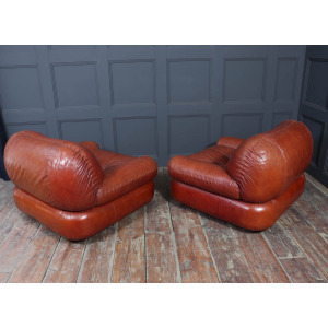 Stunning Lounge Chairs In Leather By Sapporo For Mobil Girgi Italy 1970