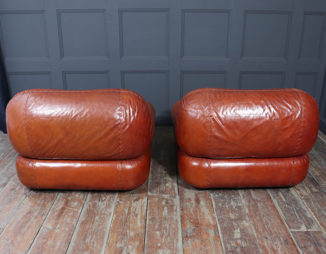 Stunning Lounge Chairs In Leather By Sapporo For Mobil Girgi Italy 1970
