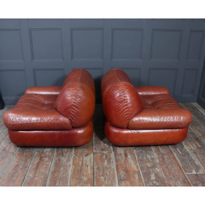 Stunning Lounge Chairs In Leather By Sapporo For Mobil Girgi Italy 1970