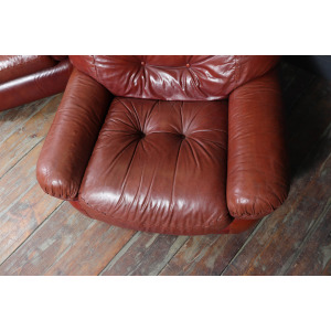Stunning Lounge Chairs In Leather By Sapporo For Mobil Girgi Italy 1970