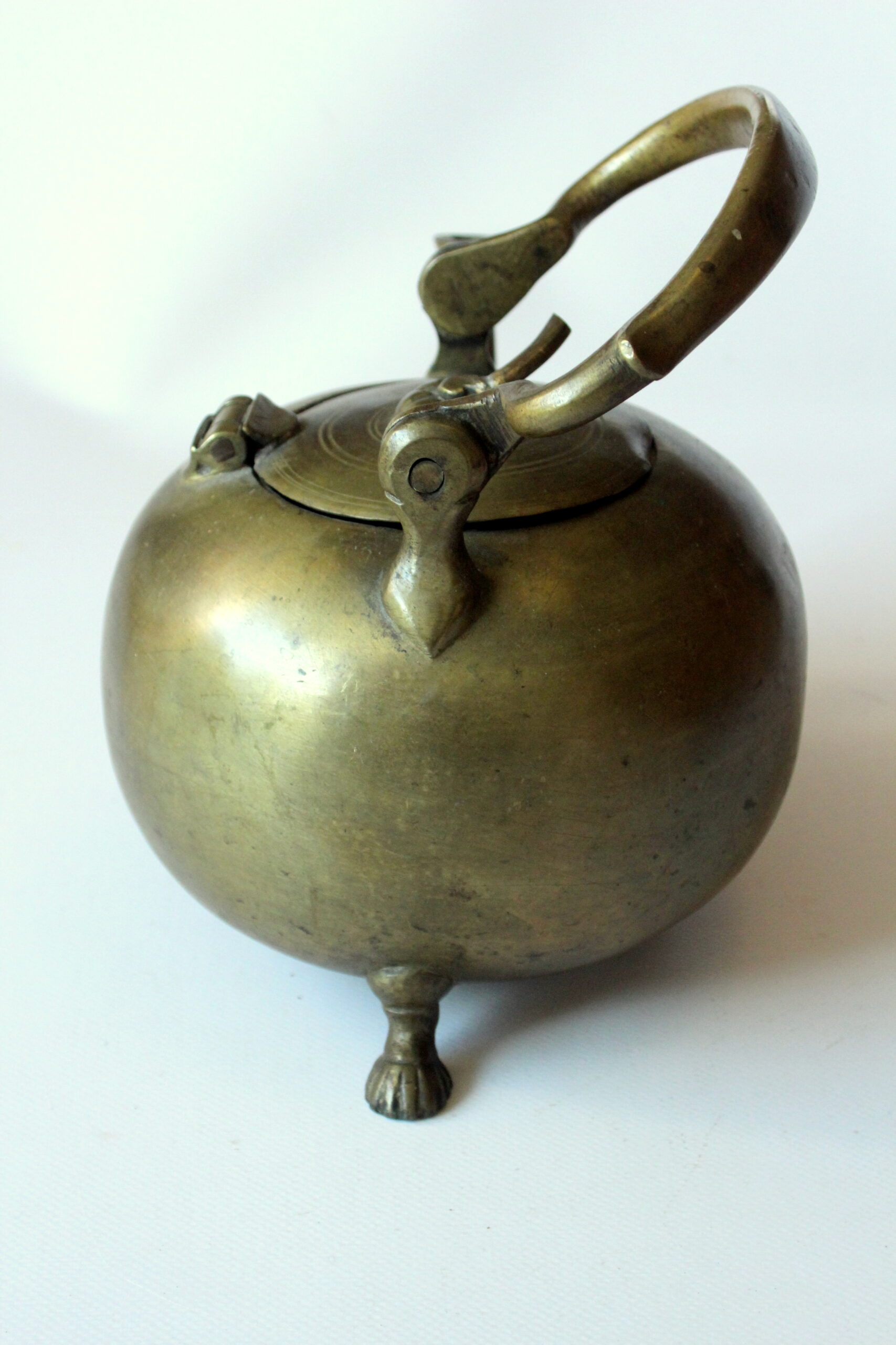 Teapot made of bronze - Vintage