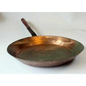 Handmade large frying pan - iron pan copper plated - with wooden handle and hanger - Vintage