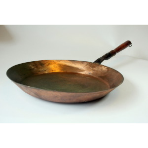 Handmade large frying pan - iron pan copper plated - with wooden handle and hanger - Vintage