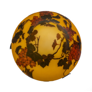 Émile Gallé Art Nouveau Cameo Bulb Glass and Bronze Table Lamp, France 1900
