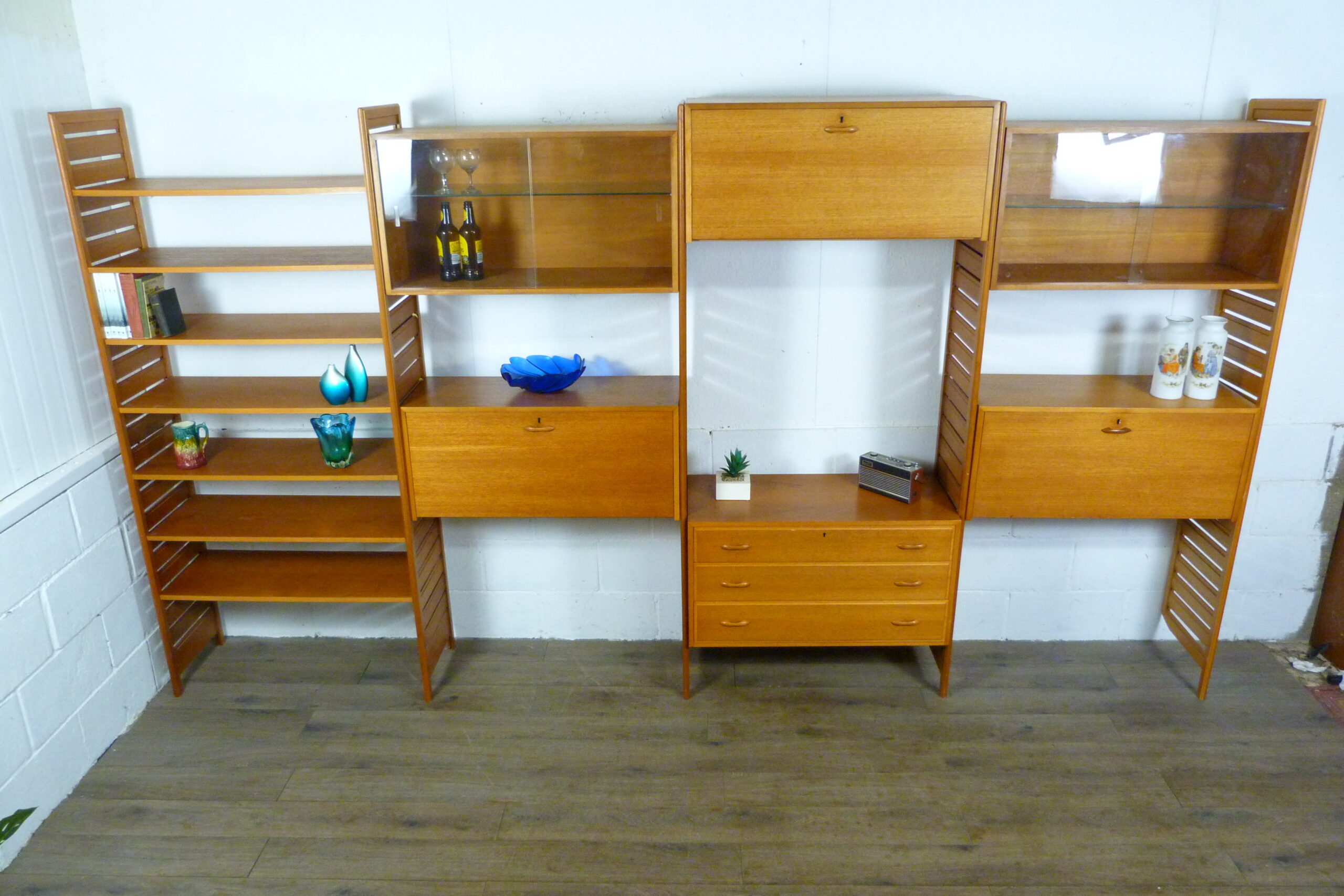 Staples 4 Bay Teak Ladderax Shelving Workspace