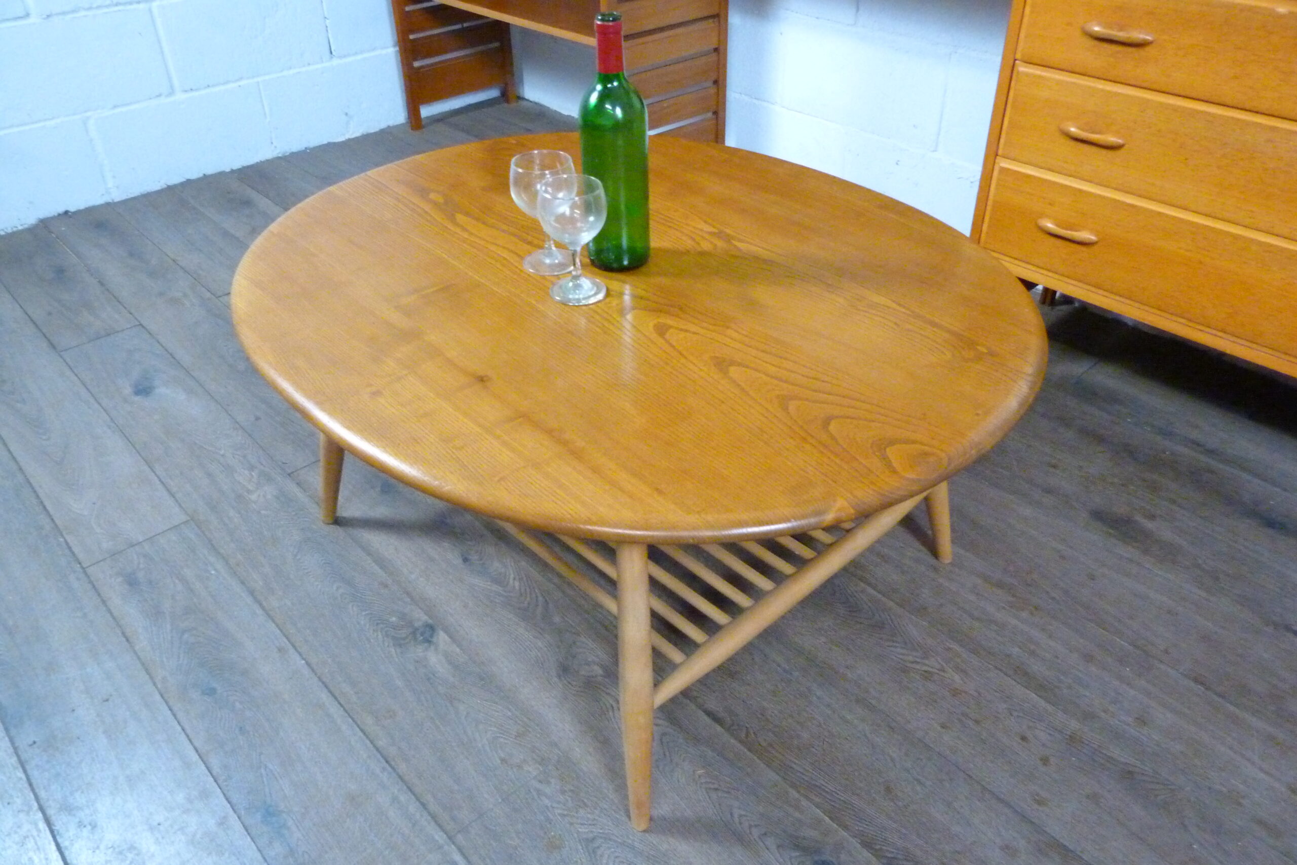 Ercol Windsor Large Oval Coffee Table Model 454
