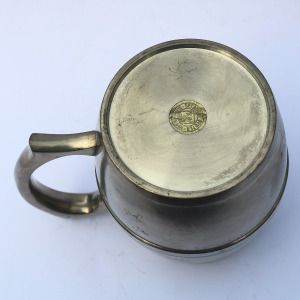 An attractive vintage novelty Beer Barrel pewter Singapore Tankard C.1977
