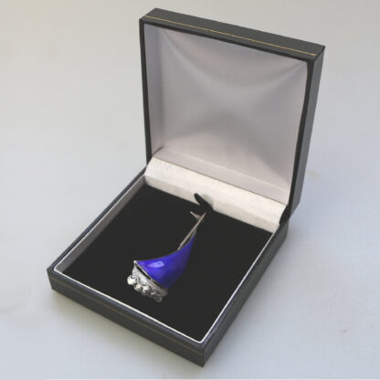 A rare designer Bernard Instone solid silver & enamel novelty Boat Brooch C.1964 - Image 3