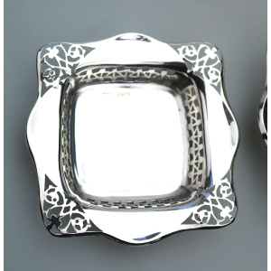 A good antique English Chester solid silver pierced square Bonbon Dish C.1927