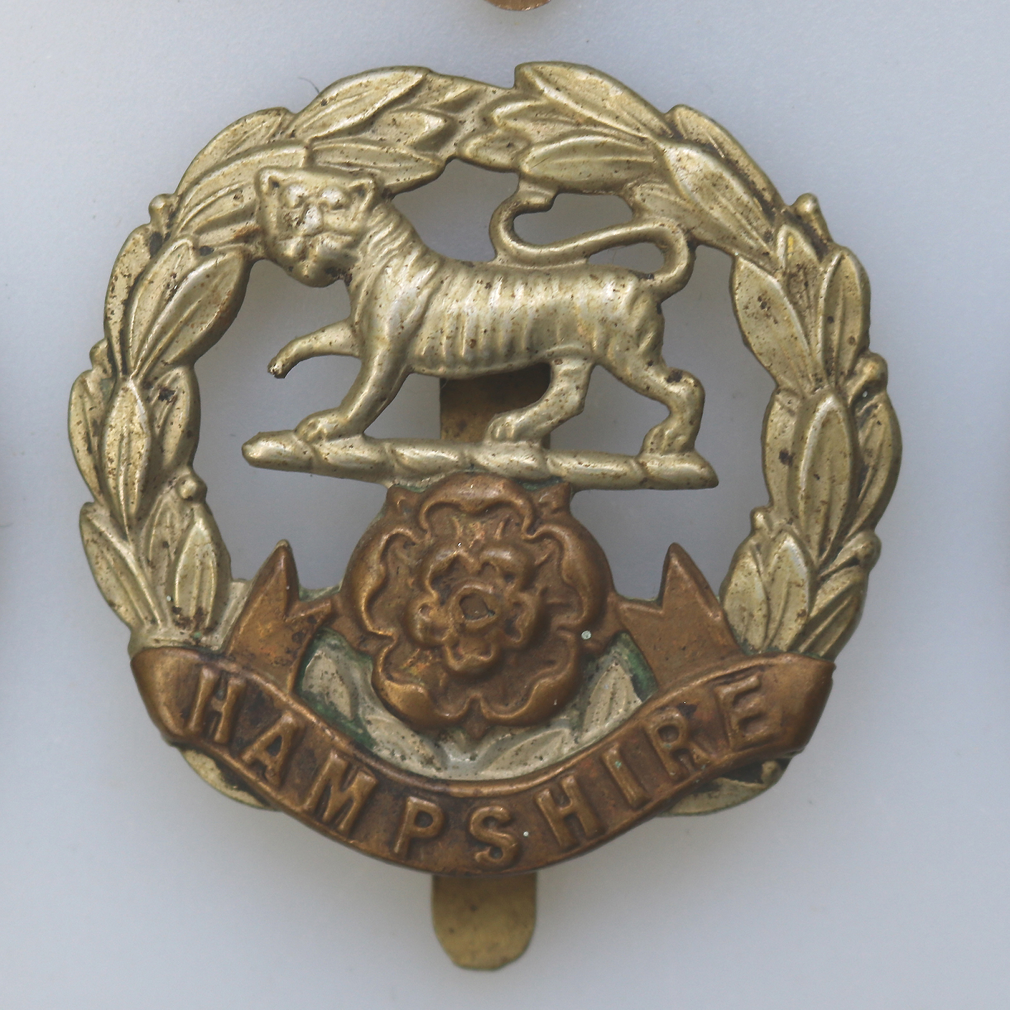 Vintage 4X UK Military Cap Badges - Hampshire - Wessex - Royal Hampshire C.20thC