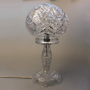 A large & impressive very pretty vintage cut glass Table Lamp C.20thC