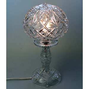 A large & impressive very pretty vintage cut glass Table Lamp C.20thC
