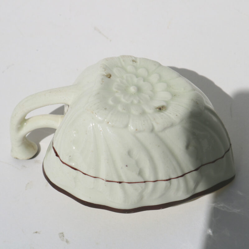 A fine & rare antique Georgian moulded Creamware pottery Butter Boat C.1785