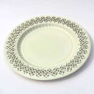 A fine & large antique Georgian English Creamware pottery pierced Plate C.1780