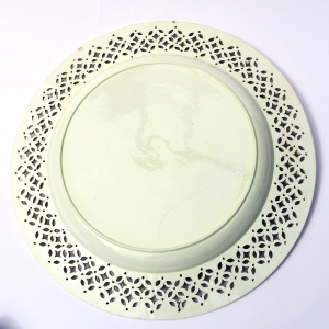 A fine & large antique Georgian English Creamware pottery pierced Plate C.1780