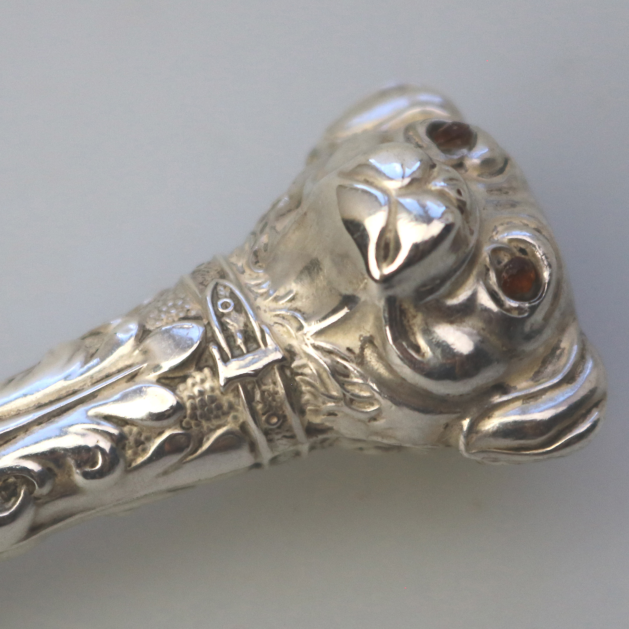 A rare antique English solid silver novelty double dog head Button Hook C.1906