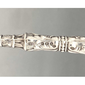 A rare antique English solid silver novelty double dog head Button Hook C.1906