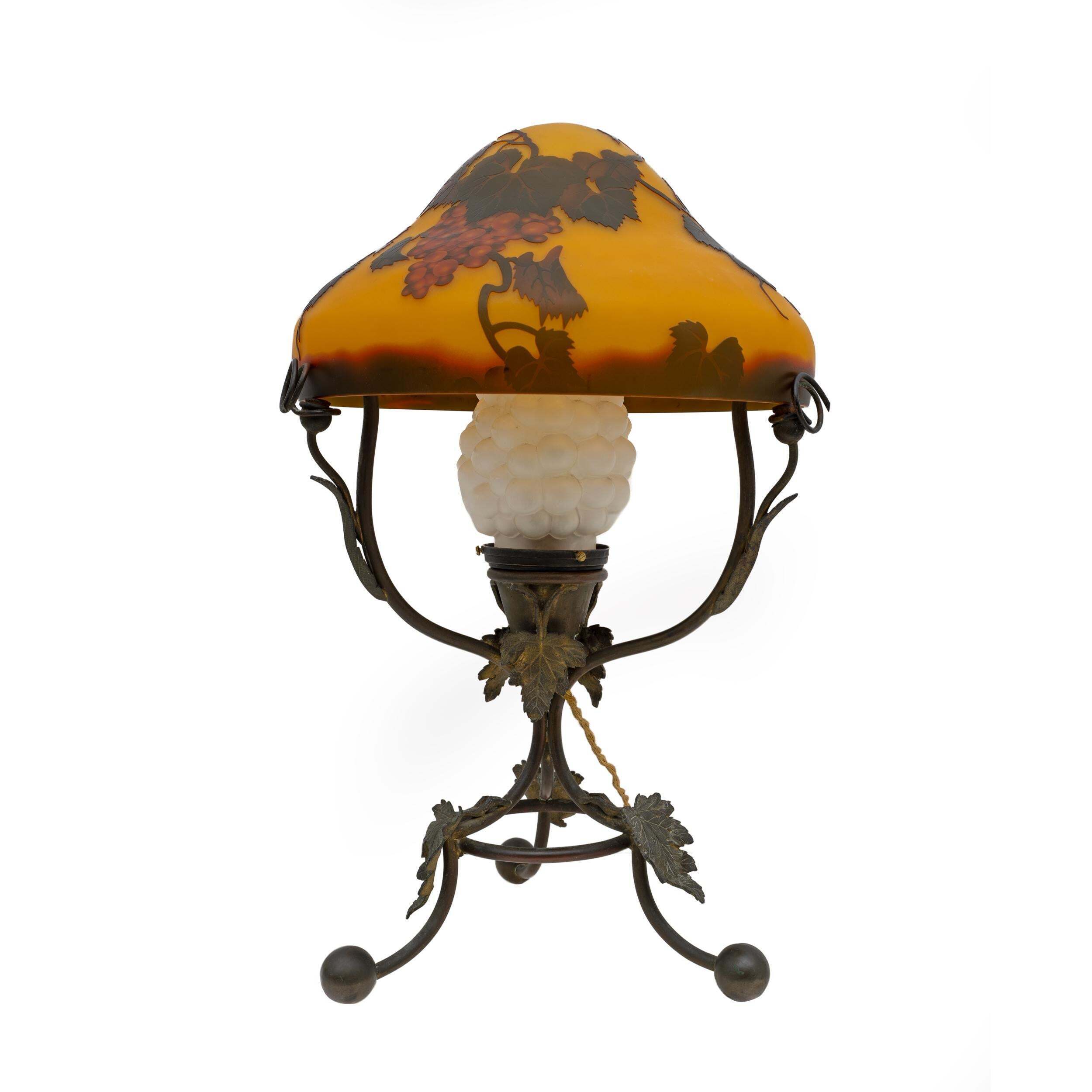 émile Gallé Art Nouveau Cameo Bulb Glass And Bronze Table Lamp, France 1900