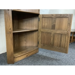 Ercol Colonial Corner Display Cabinet In Golden Dawn Finish.