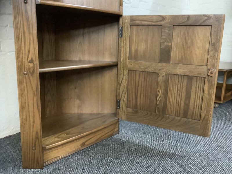 Ercol Colonial Corner Display Cabinet In Golden Dawn Finish.