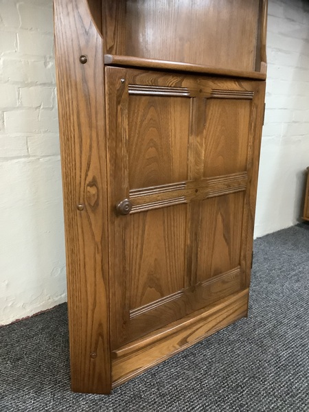 Ercol Colonial Corner Display Cabinet In Golden Dawn Finish.