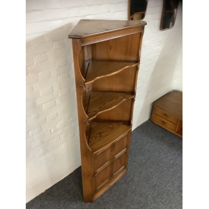 Ercol Colonial Corner Display Cabinet In Golden Dawn Finish.