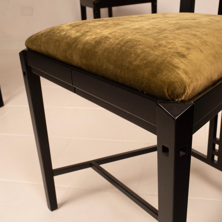 "Gallery" chairs by Umberto Asnago and Ambrogio Pozzi for Giorgetti 1975