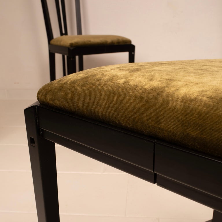 "Gallery" chairs by Umberto Asnago and Ambrogio Pozzi for Giorgetti 1975