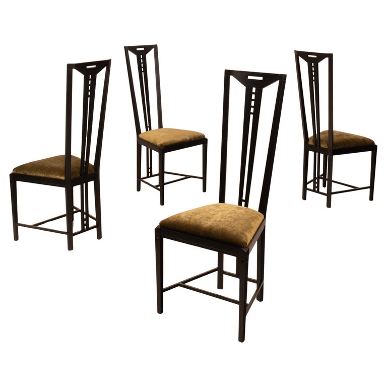 "Gallery" chairs by Umberto Asnago and Ambrogio Pozzi for Giorgetti 1975