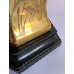 Gold Porcelain Floral Hand-Painted Morris Greenspan Chinoiserie Urn Table Lamp