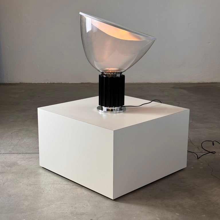 Iconic "Taccia" Table Lamp by Achille & Pier Giacomo Castiglioni for Flos, 1960s