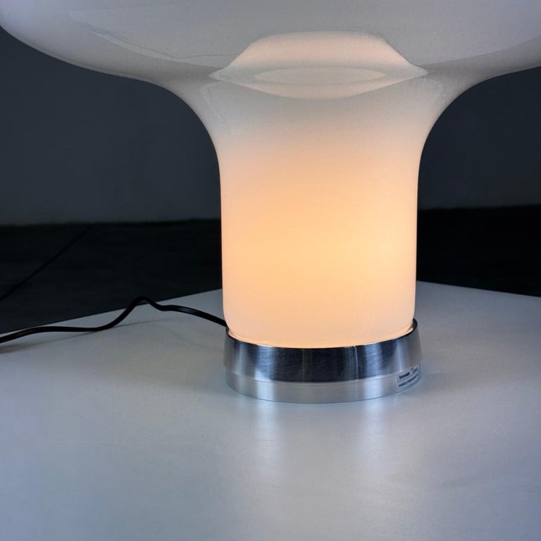 "Lesbo" Table Lamp by Angelo Mangiarotti for Artemide, 1967 Design