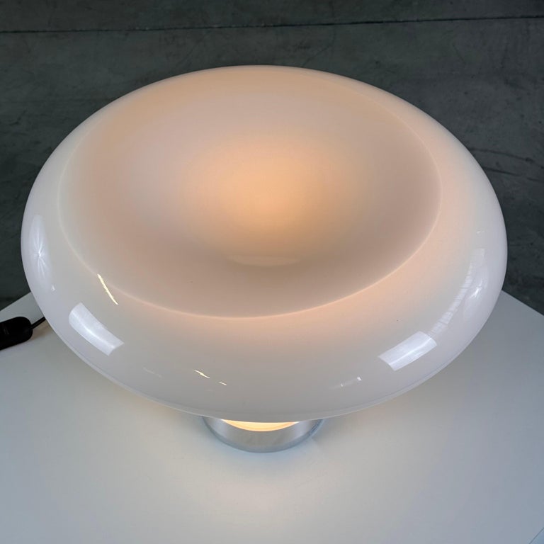 "Lesbo" Table Lamp by Angelo Mangiarotti for Artemide, 1967 Design