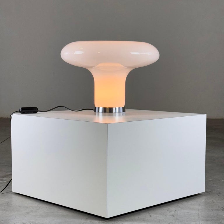 "Lesbo" Table Lamp by Angelo Mangiarotti for Artemide, 1967 Design